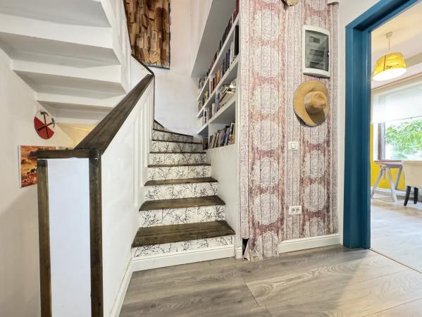 De vanzare casa 5 camere 145mp utili + 300mp curte- Baneasa- Herastrau
